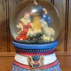 Nativity Scene Musical Snow Globe Plays Oh Holy Night